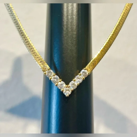 Vintage Gold Tone Chain Necklace with Clear Crystal Accents - Picture 2 of 3